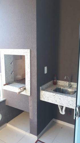 Apartamento Apto Em Bombinhas 300m Do Mar