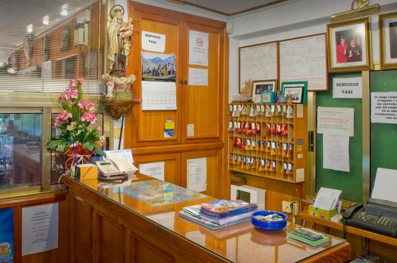 Hostal Pensi�n Venecia Y Montecarlo