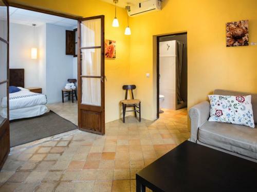 Hotel S�hostal D�esporles