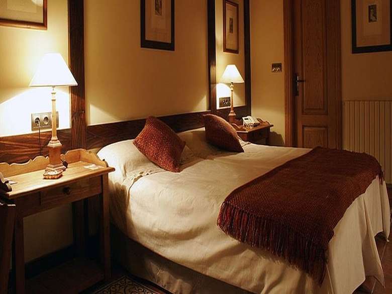 Hostal Hotel Casbas