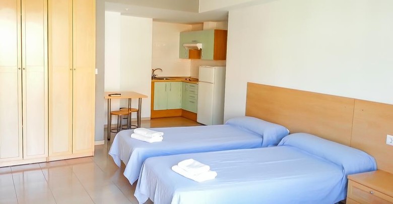 Albergue Apartaments Tur�stics Residencia Vila Nova