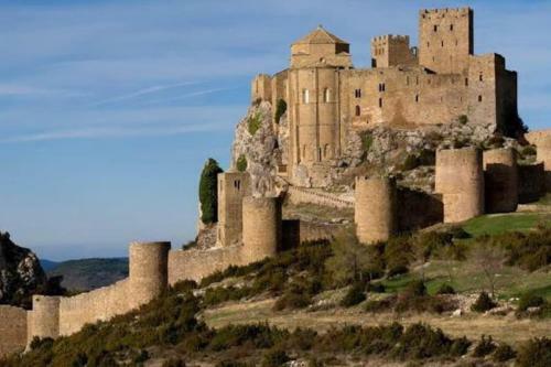 Apartamentos Tur�sticos Mallos De Huesca