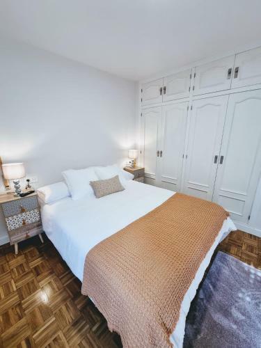Apartamento Albany Mariano Dominguez Berrueta