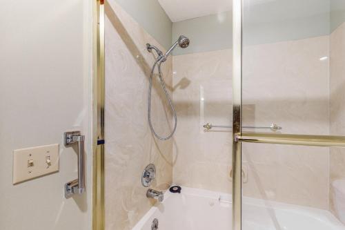 Pointe Royale Wimbledon Get-away