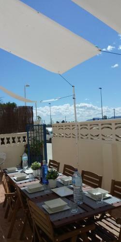Apartamento Corinto Playa, Piscina, Wifi,2 Terrazas, Barbacoa,tranquilo