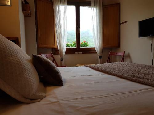 Hostal Casa Rural La Facultad De Castroviejo