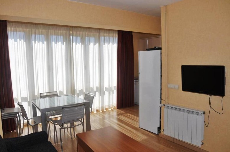 Apartaments Tur�stics Puigcerd� - Cal Bertr�n