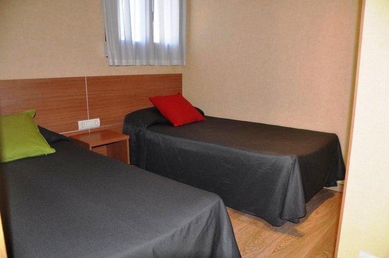 Apartaments Tur�stics Puigcerd� - Cal Bertr�n