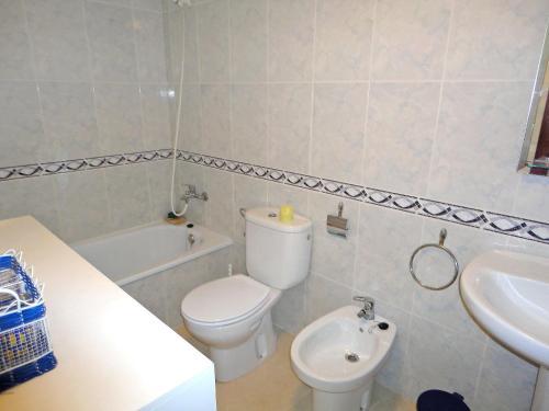 Edifici Laimar Apartment Llan��