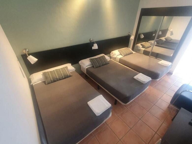 Hotel Motel Los Mellizos