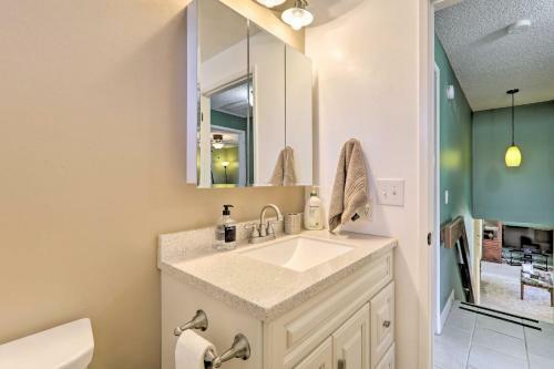 Charming Sparks Home 5 Mi To Downtown Reno!