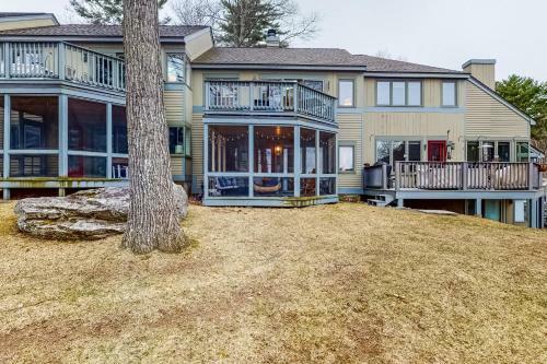 Samoset Charmer