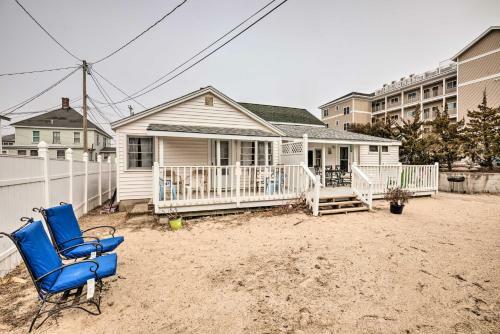Cozy Hampton Cottage With Bbq - Walk To Ocean!
