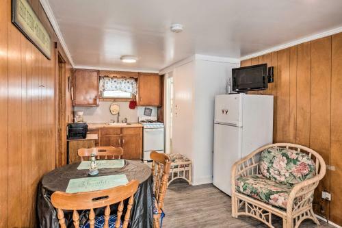 Cozy Hampton Cottage With Bbq - Walk To Ocean!