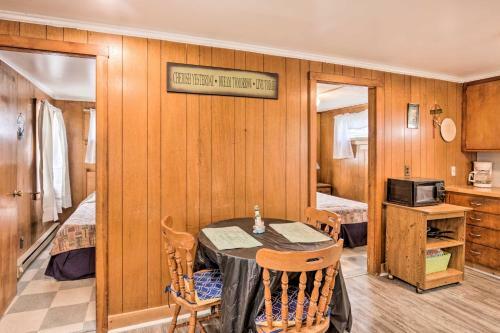 Cozy Hampton Cottage With Bbq - Walk To Ocean!