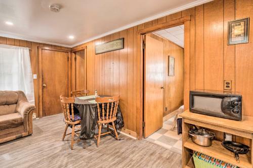 Cozy Hampton Cottage With Bbq - Walk To Ocean!