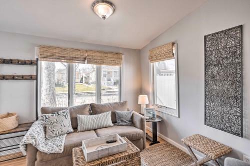 Bright Belmar Cottage Less Than Half Mi To Boardwalk!