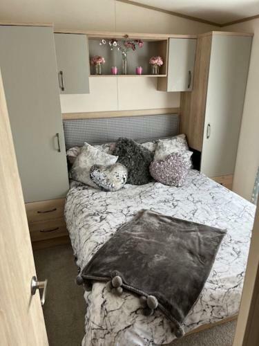 Morton's Luxury Homes