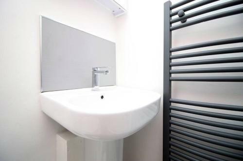 The Snug - Studio Apartment In Mount Pleasant