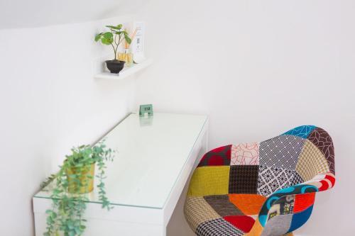 High Peak Place - Spacious Whaley Bridge Townhouse