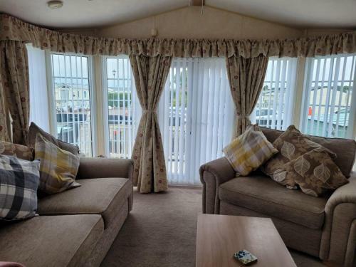 6 Berth Central Heated Annandale Somersby