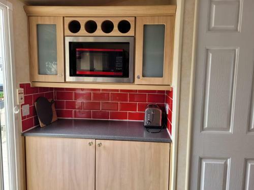 6 Berth Central Heated Annandale Somersby