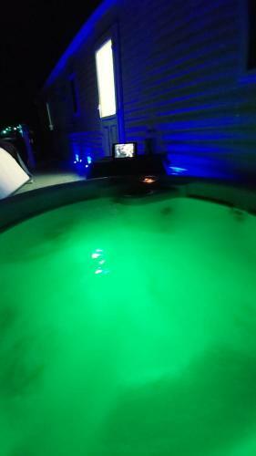 Len's Getaway Tattershall Lakes