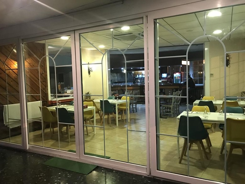 Hotel Montearag�n