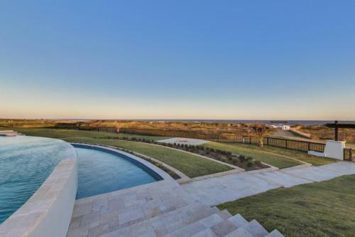 Paradise By The Sea Home