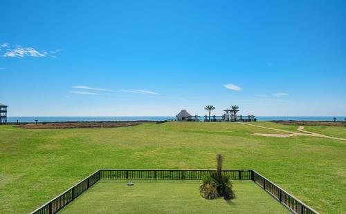 Paradise By The Sea Home