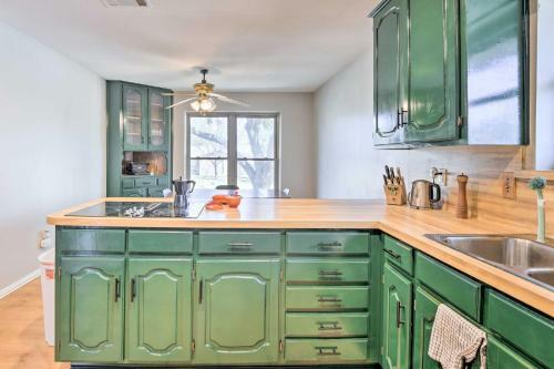 Grand Prairie Duplex Home About 5 Mi To Stadiums!