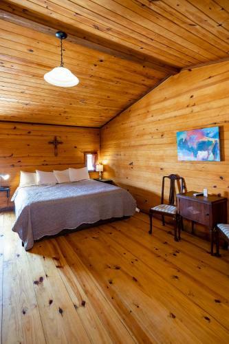 Hotel The Historic Leakey Inn