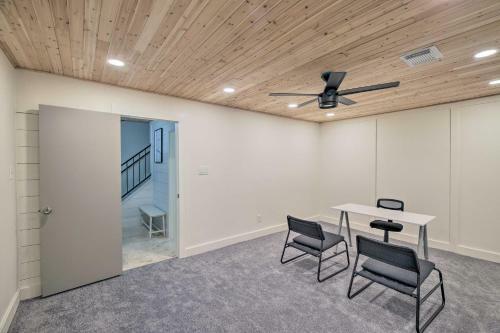 Modern House With Fireplace, Walk To Fishing!