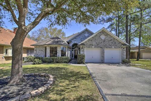 Luxe Lakefront Retreat With Grills And Boat Dock!