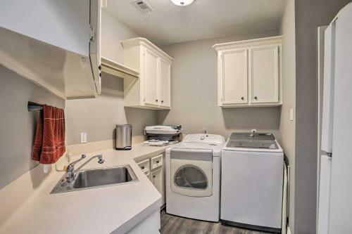 Luxe Lakefront Retreat With Grills And Boat Dock!