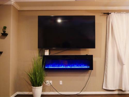 Luxury 3bd 3 1/2 Bath In Heart Of Houston!