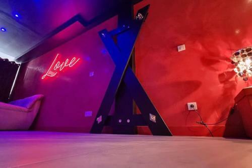Apartamento The Room: � Vous De Jouer?