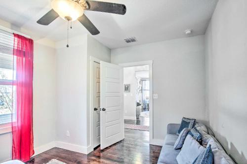 Pet-friendly San Antonio Home With Deck And Yard!