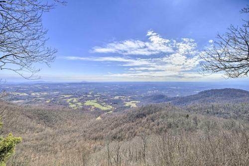 Hillsville Home On The Blue Ridge Parkway!