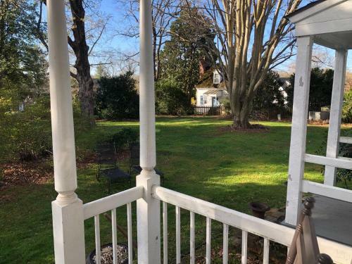 Bed & Breakfast Hollymead House