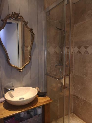 Apartamento Petit Studio De 15 M2 Class� ** Au C?ur Des Deux Alpes