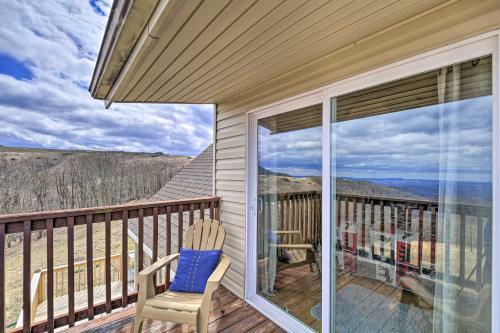 Apartamento Scenic, Authentic Cabin With Sweeping Mtn Views