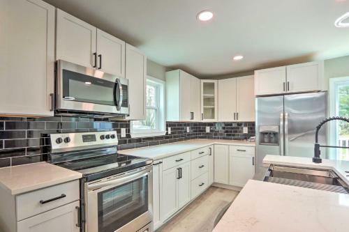 Modern Winchester House With Front Porch And Yard