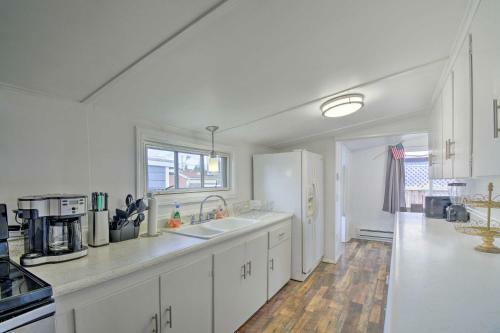 Inviting Bremerton Home Near Hiking And History