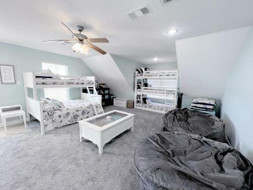 The Green Seahorse Home