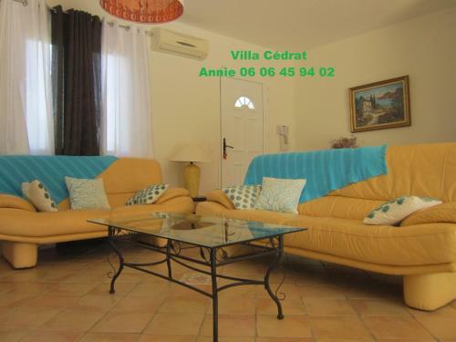 Villa C�drat