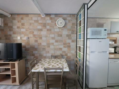 Apartamento Studio S�te, 2 Pi�ces, 4 Personnes - Fr-1-472a-252