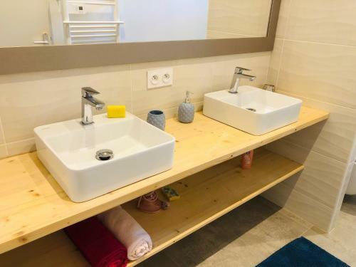 Apartamento Le Magic, Superbe D�coration Disney, 2-5 Pers, Cour Int�rieure, Tarbes