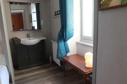 Hotel Logis Le Relais De Th�zillieu