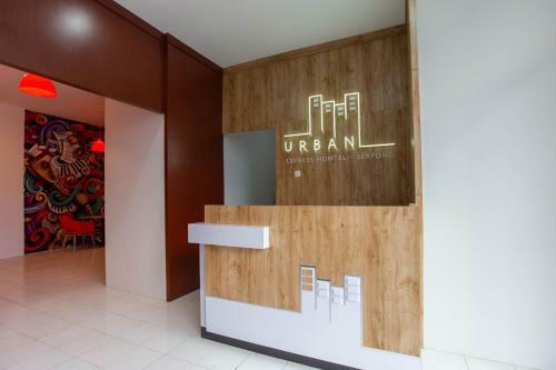 Hotel Urban Express Homtel - Serpong